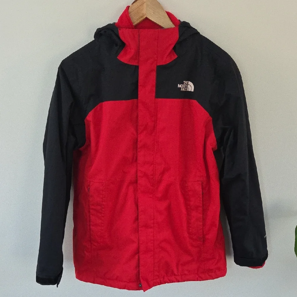 2 In 1 The North Face Boys Size 14/16 Red and Black Performance Jacket & Fleece